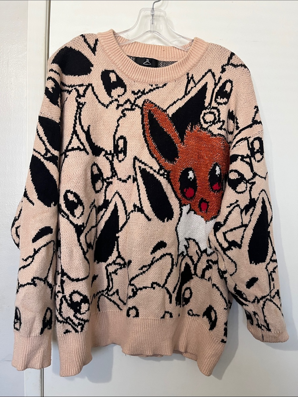 Pokémon Women’s Knit Pullover Sweater Crew Neck Beige size XL